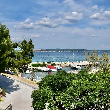 Holiday home Beachfront House 5+3 *