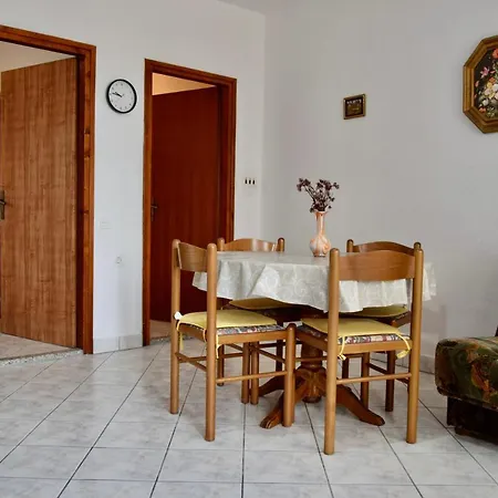 Beachfront House 5+3 Holiday home *